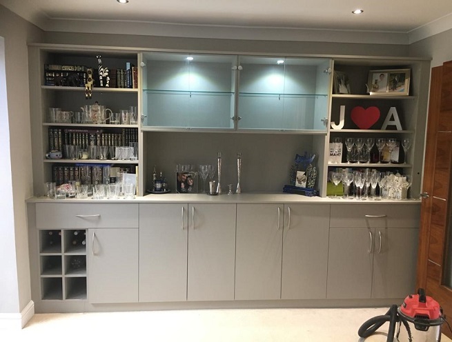Grey-cabinet