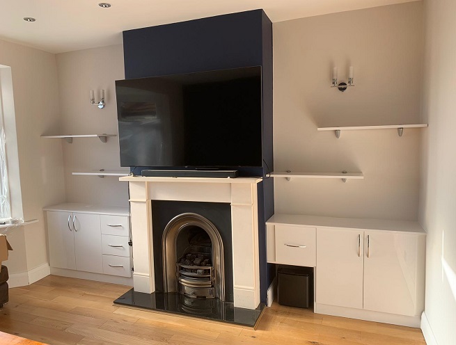 white-display-unit